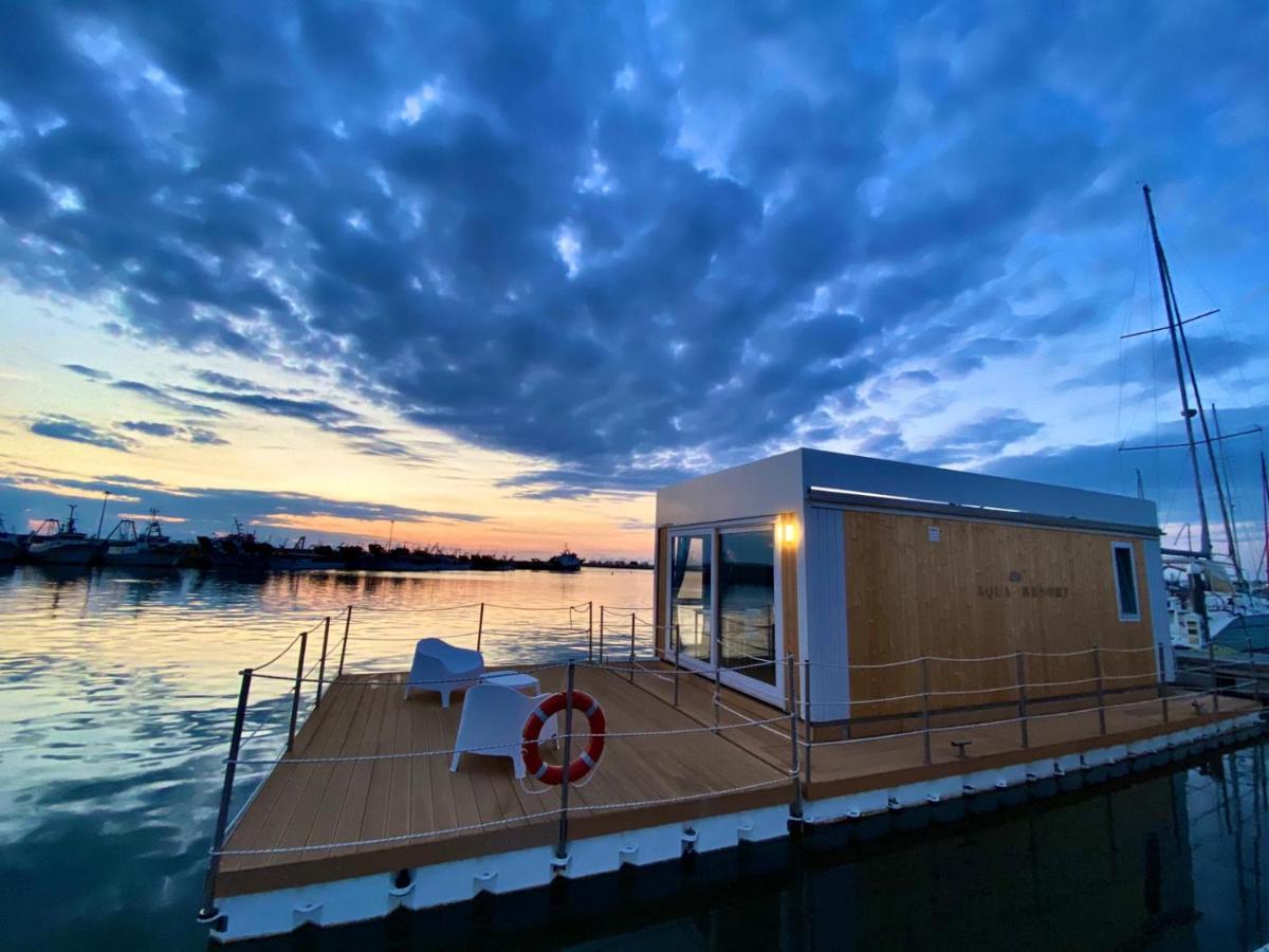 Aqua Resort Giulianova - Houseboat Experience Экстерьер фото