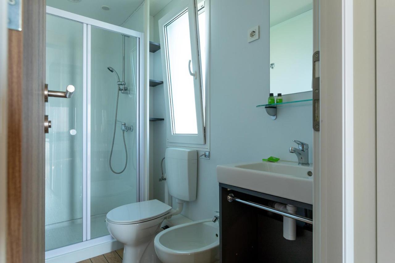 Aqua Resort Giulianova - Houseboat Experience Экстерьер фото