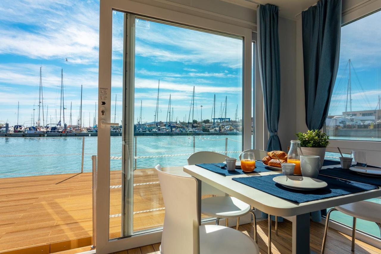 Aqua Resort Giulianova - Houseboat Experience Экстерьер фото